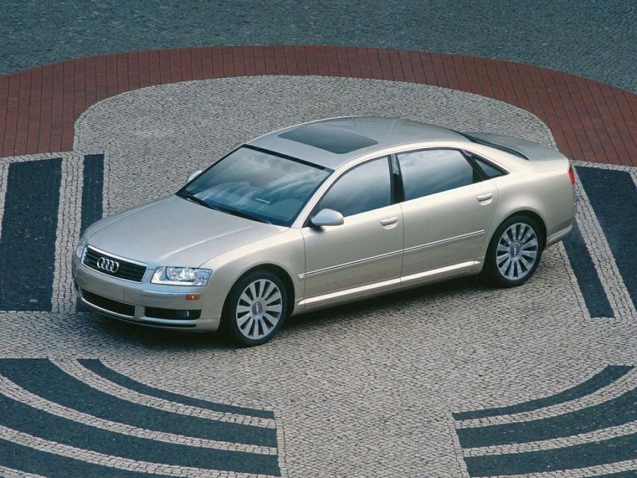  Audi A8 L 4.2 Quattro (D3) 2004 года  (NA) (фото 10 из 19)
